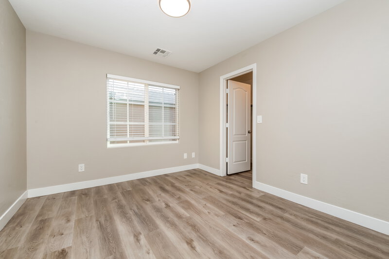 2,215/Mo, 7369 Puddle Duck St Las Vegas, NV 89166 Bedroom View