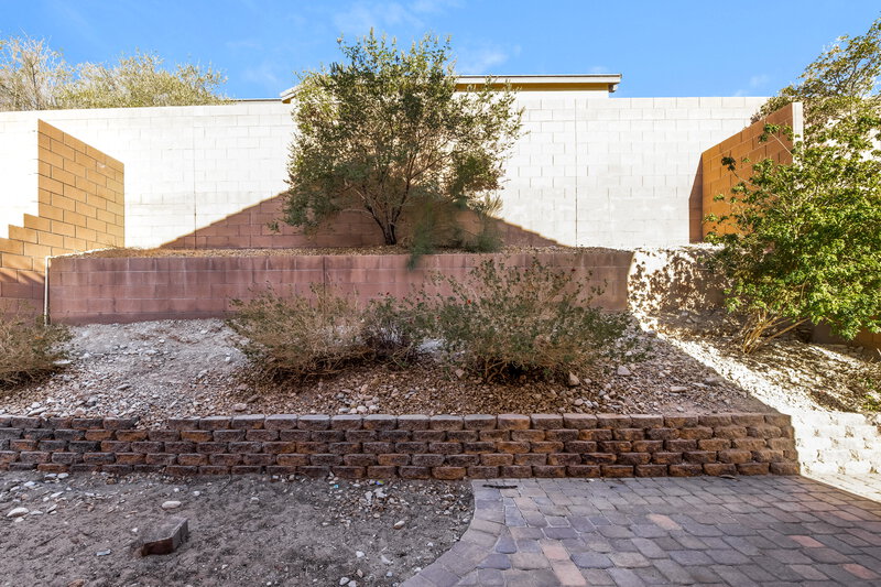2,215/Mo, 7369 Puddle Duck St Las Vegas, NV 89166 Rear View