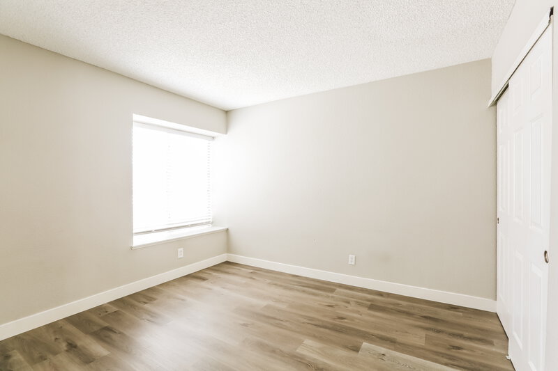 1,875/Mo, 4361 Faberge Ave Las Vegas, NV 89115 Bedroom View