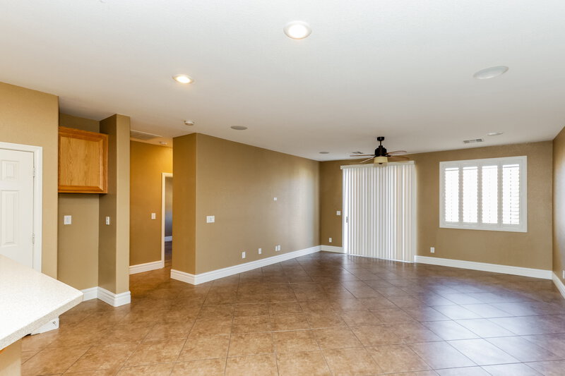 2,830/Mo, 100 Cricklewood Ave Henderson, NV 89002 Family Room View