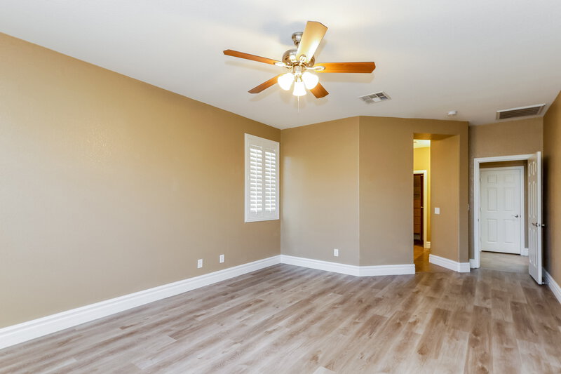 2,830/Mo, 100 Cricklewood Ave Henderson, NV 89002 Main Bedroom View 2