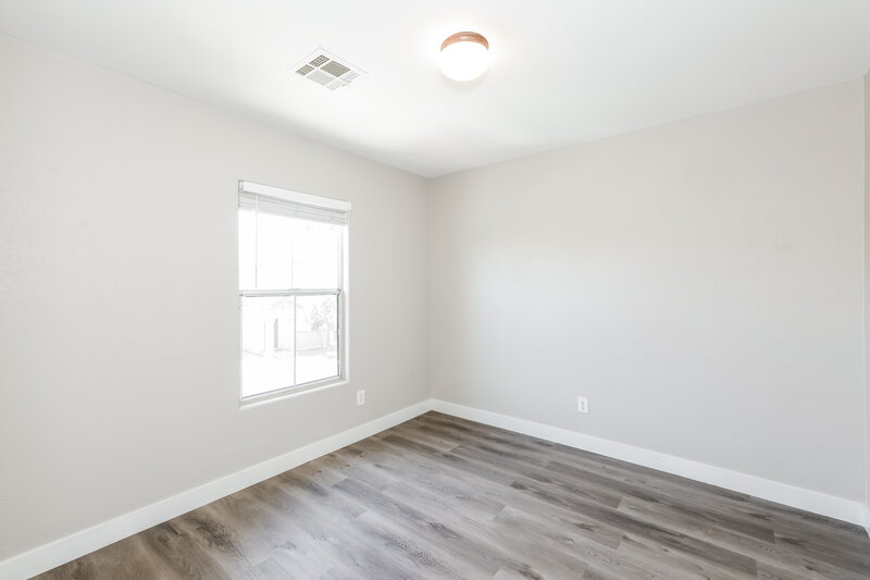 2,075/Mo, 570 Swiss Cottage Ave Las Vegas, NV 89178 Bedroom View 2
