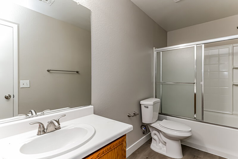 2,910/Mo, 570 Swiss Cottage Ave Las Vegas, NV 89178 Bathroom View