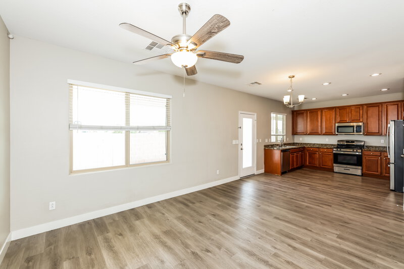 1,860/Mo, 5428 Funks Grove Ln Las Vegas, NV 89122 Living Room View
