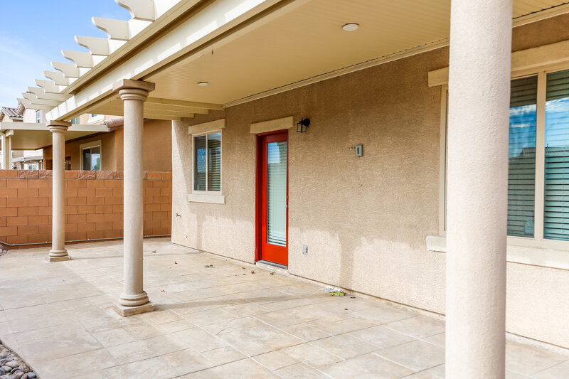 1,970/Mo, 5428 Funks Grove Ln Las Vegas, NV 89122 Rear View