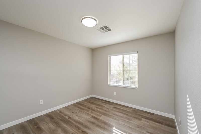 2,125/Mo, 7256 Coppertip Ave Las Vegas, NV 89179 Bedroom View 2