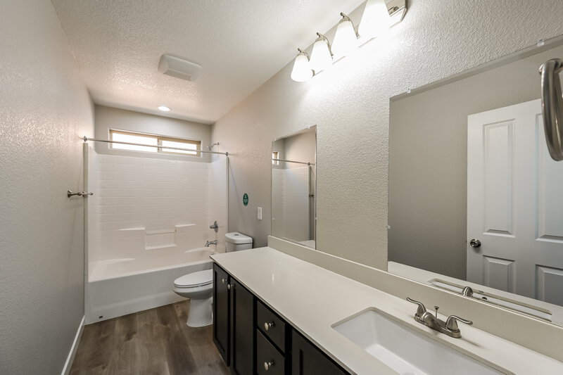 2,125/Mo, 7256 Coppertip Ave Las Vegas, NV 89179 Bathroom View