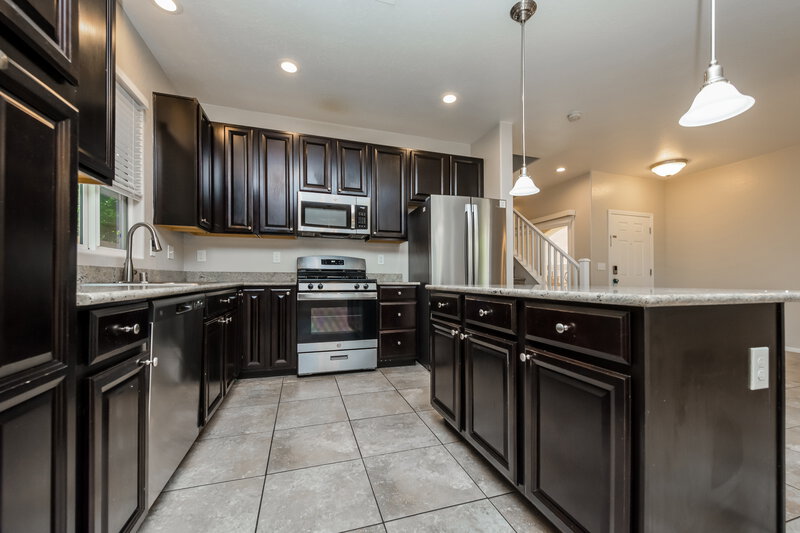 2,660/Mo, 7313 Monticello Mist St Las Vegas, NV 89166 Kitchen View