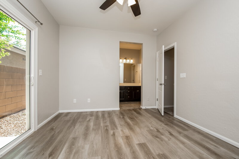 2,660/Mo, 7313 Monticello Mist St Las Vegas, NV 89166 Main Bedroom View 3