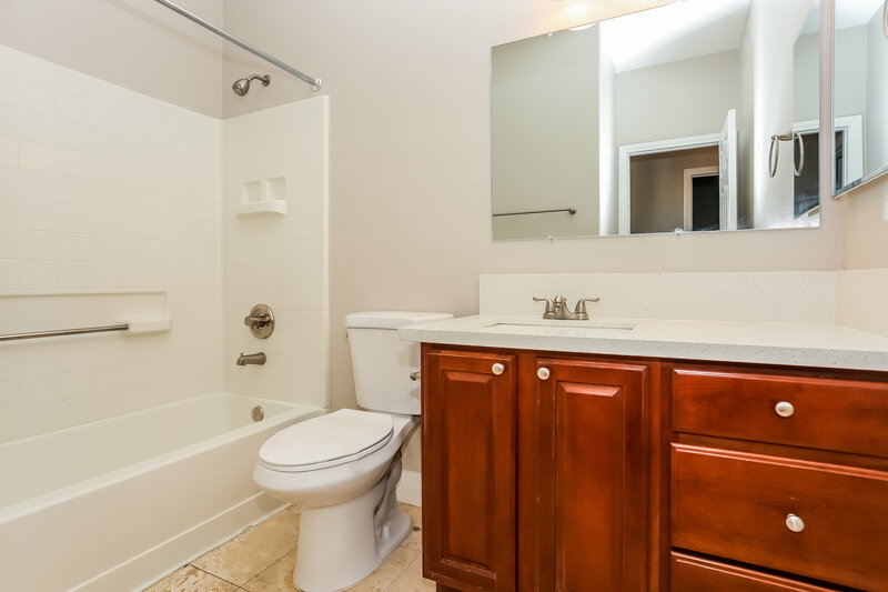 2,035/Mo, 8237 Harvest Spring Pl Las Vegas, NV 89143 Bathroom View 2