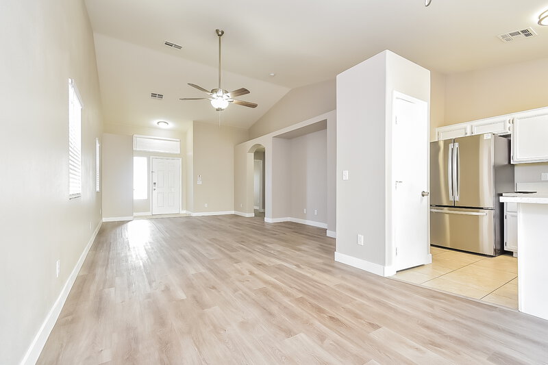 2,035/Mo, 3725 Ferrell St North Las Vegas, NV 89032 Front Entrance View