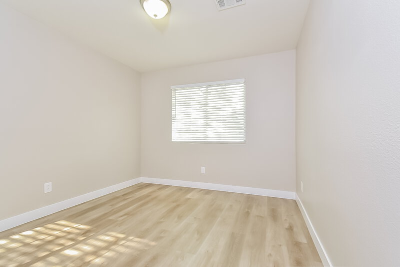 2,035/Mo, 3725 Ferrell St North Las Vegas, NV 89032 Bedroom View