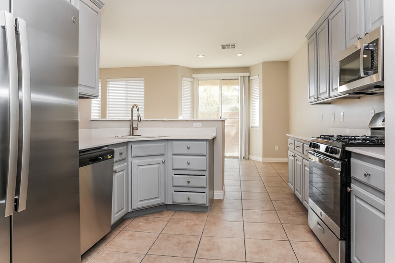 2,345/Mo, 8124 Tilkuni Dr Las Vegas, NV 89166 Kitchen View