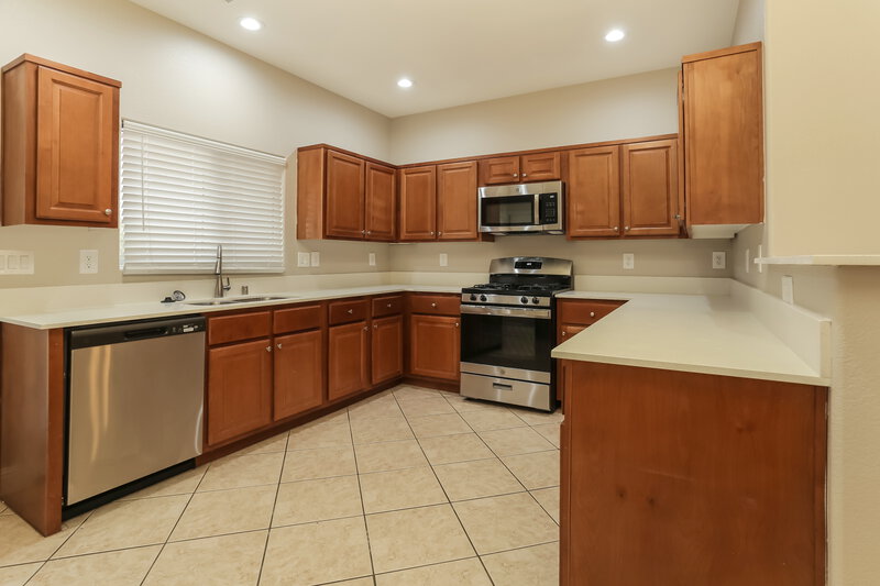 3,820/Mo, 9007 Snowtrack Ave Las Vegas, NV 89149 Kitchen View