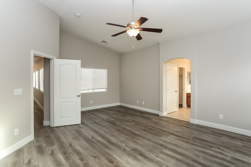 3,820/Mo, 9007 Snowtrack Ave Las Vegas, NV 89149 Main Bedroom View