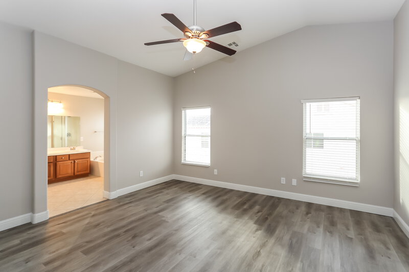3,820/Mo, 9007 Snowtrack Ave Las Vegas, NV 89149 Main Bedroom View 2