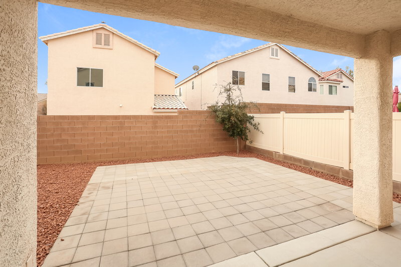 3,820/Mo, 9007 Snowtrack Ave Las Vegas, NV 89149 Rear View