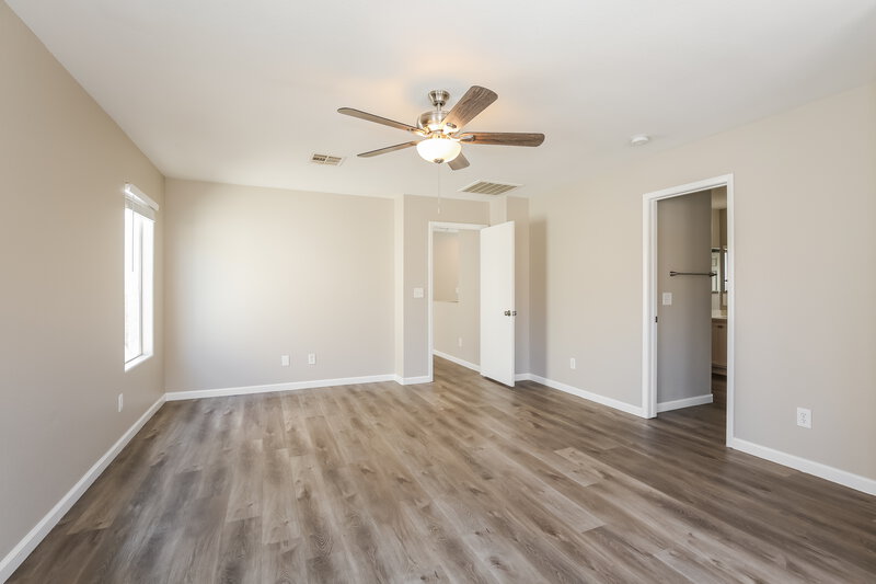 2,250/Mo, 9790 Splendor Sky Ave Las Vegas, NV 89148 Main Bedroom View 2