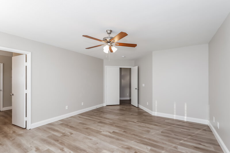 3,640/Mo, 10176 Climbing Lily St Las Vegas, NV 89183 Main Bedroom View 2