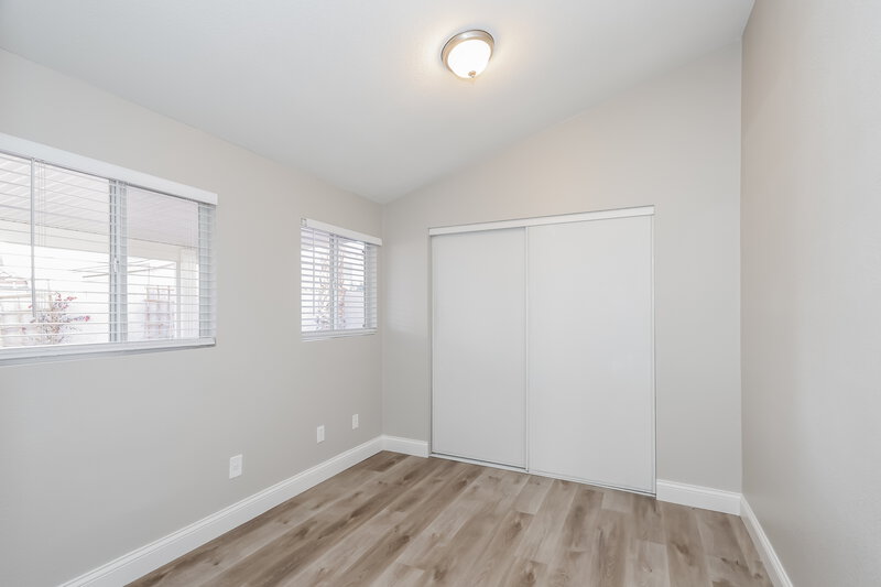 3,640/Mo, 10176 Climbing Lily St Las Vegas, NV 89183 Bedroom View 2