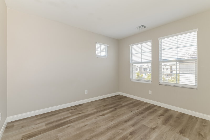 2,960/Mo, 237 Cadence View Way Henderson, NV 89011 Bedroom View 4