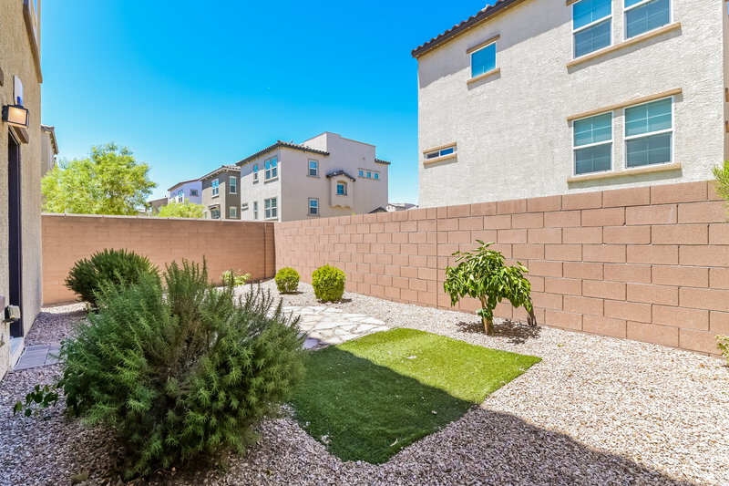 2,960/Mo, 237 Cadence View Way Henderson, NV 89011 Rear View