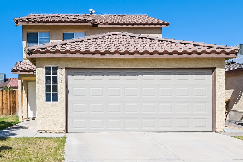 1,900/Mo, 607 Avon Ave Henderson, NV 89014 External View