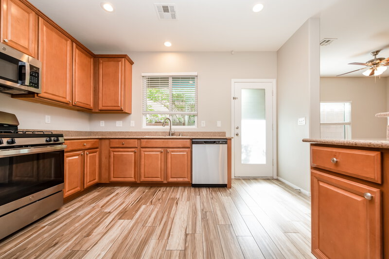 2,085/Mo, 4508 Harbison Canyon Ct Las Vegas, NV 89130 Kitchen View 2