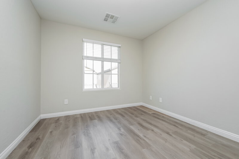 2,085/Mo, 4508 Harbison Canyon Ct Las Vegas, NV 89130 Bedroom View 2