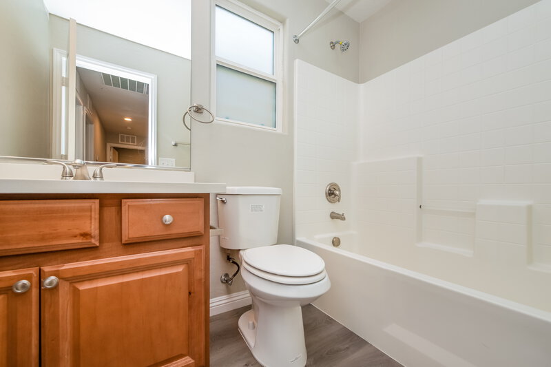 2,085/Mo, 4508 Harbison Canyon Ct Las Vegas, NV 89130 Bathroom View