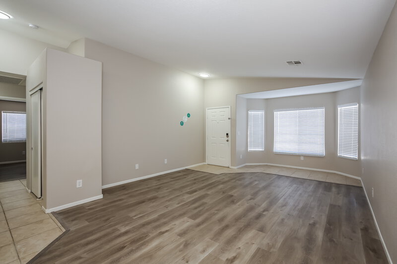 2,195/Mo, 5109 Backwoodsman Ave Las Vegas, NV 89130 Misc View