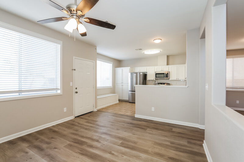 2,225/Mo, 2178 Polynesia Cir Henderson, NV 89074 Family Room View 2