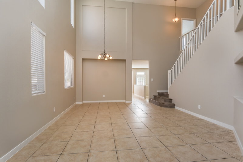 3,310/Mo, 3917 Irvin Ave Las Vegas, NV 89141 Dining Room View