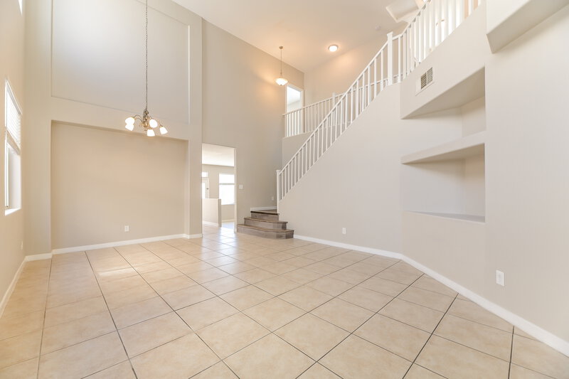 2,360/Mo, 3917 Irvin Ave Las Vegas, NV 89141 Living Room View 2