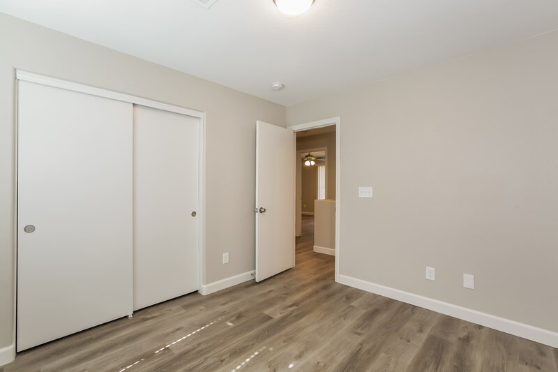 1,895/Mo, 8838 Ashley Park Ave Las Vegas, NV 89148 Bedroom View 3