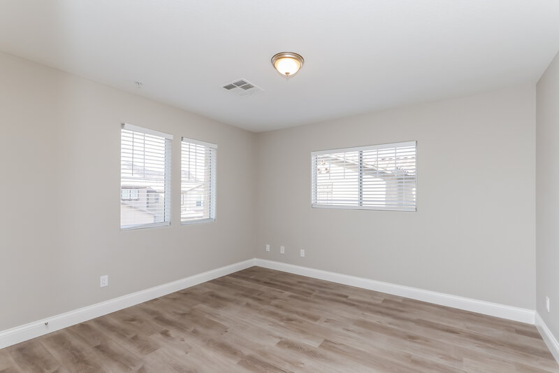 2,210/Mo, 642 Monument Point St Henderson, NV 89002 Bedroom View 2