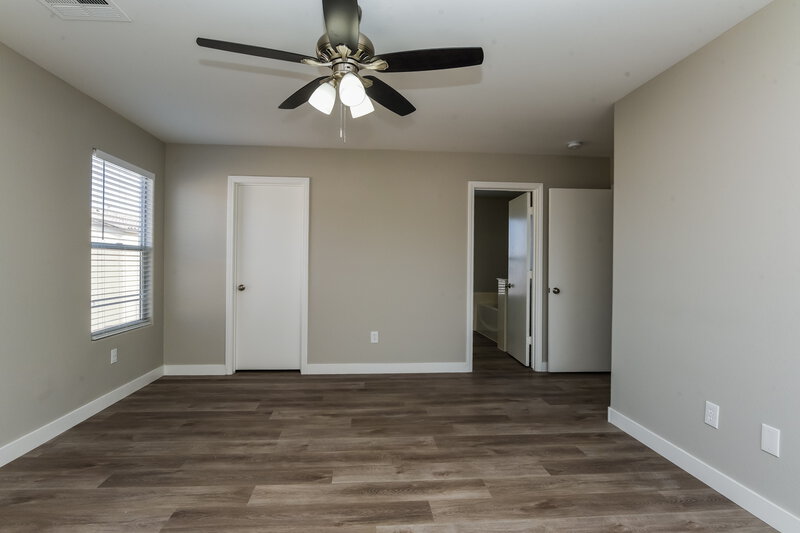 2,120/Mo, 3376 Palio Ave Las Vegas, NV 89141 Main Bedroom View 2