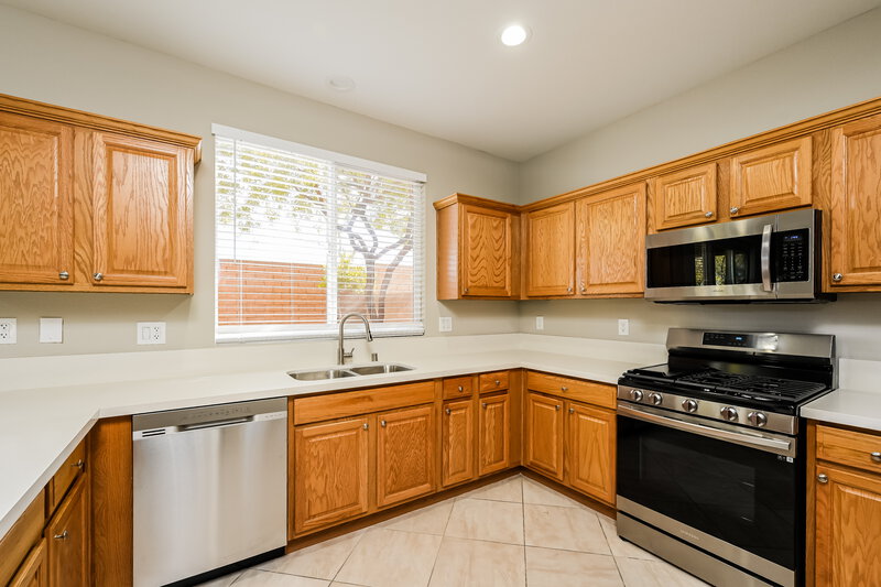 2,165/Mo, 10416 Raining Sky St Las Vegas, NV 89178 Kitchen View 2