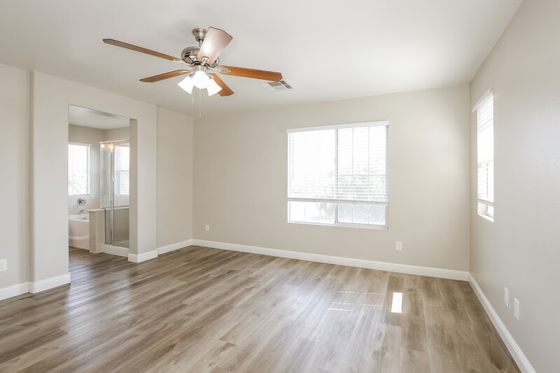 2,045/Mo, 1022 Shades End Ave North Las Vegas, NV 89081 Main Bedroom View