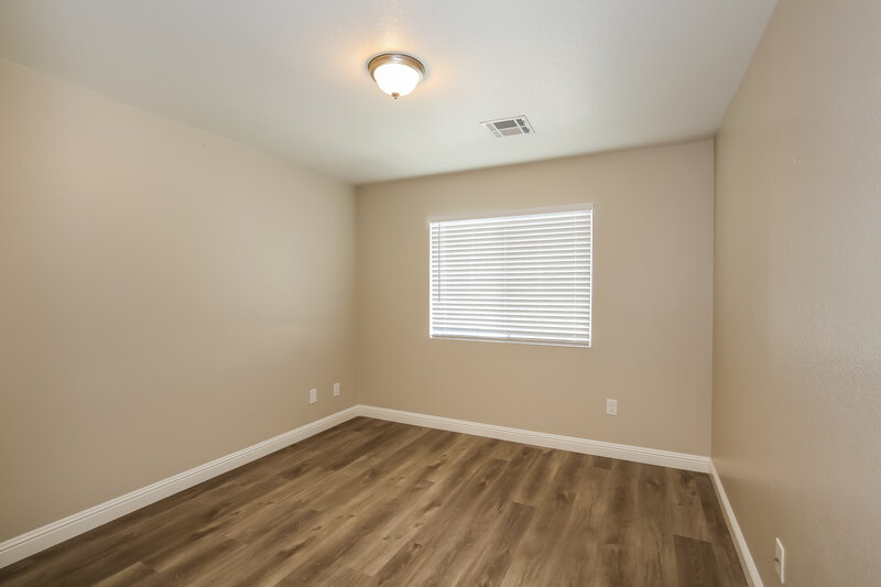 3,050/Mo, 1022 Shades End Ave North Las Vegas, NV 89081 Misc View 10