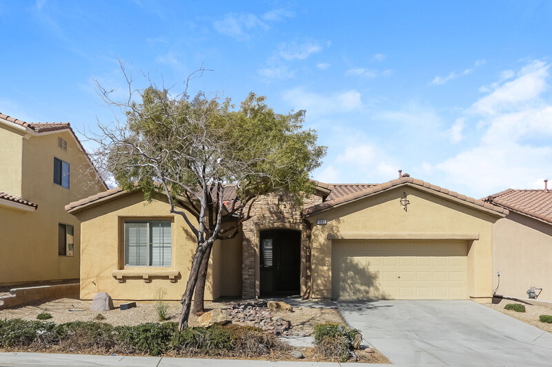 2,215/Mo, 7532 Port Orchard Ave Las Vegas, NV 89113 External View