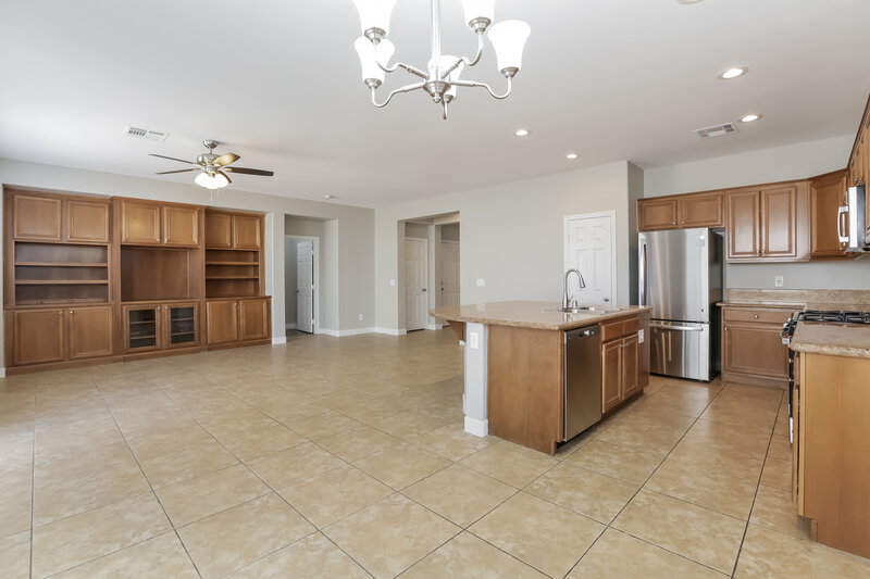 2,215/Mo, 7532 Port Orchard Ave Las Vegas, NV 89113 Dining Room View