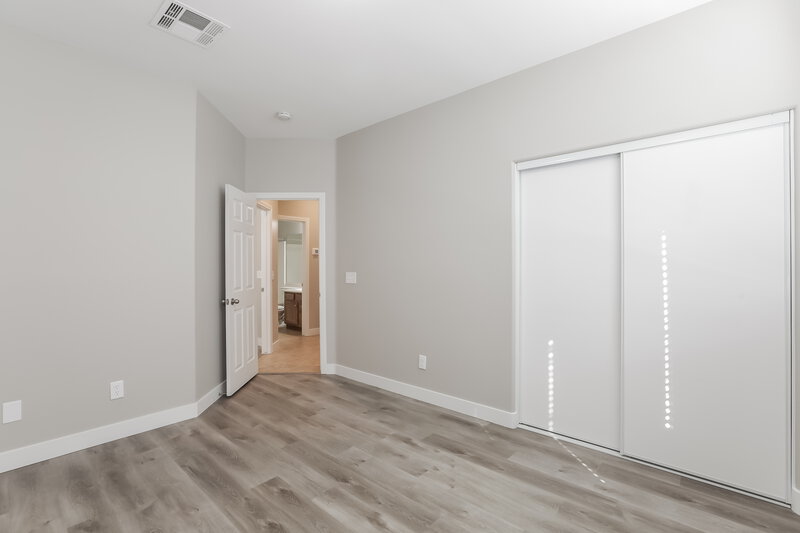2,215/Mo, 7532 Port Orchard Ave Las Vegas, NV 89113 Bedroom View 2