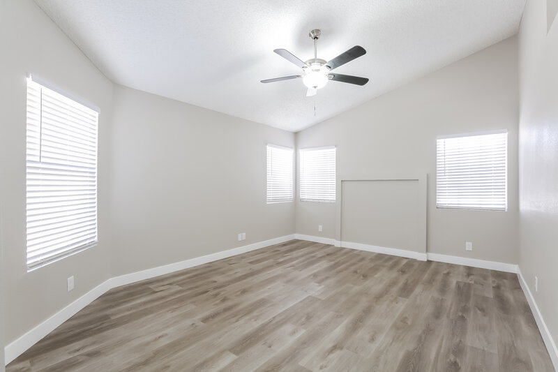 1,905/Mo, 5797 Goodsprings Ct Las Vegas, NV 89110 Living Room View