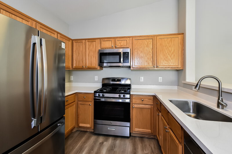 1,660/Mo, 5522 Jackpot Winner Ln Unit 101 Las Vegas, NV 89122 Kitchen View
