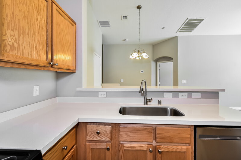 1,660/Mo, 5522 Jackpot Winner Ln Unit 101 Las Vegas, NV 89122 Kitchen View 2