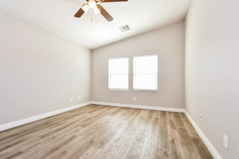 1,660/Mo, 5522 Jackpot Winner Ln Unit 101 Las Vegas, NV 89122 Main Bedroom View