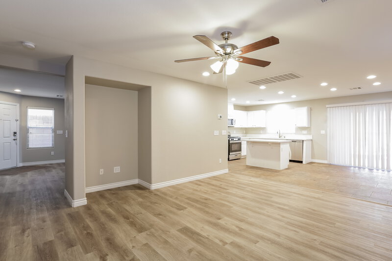 4,140/Mo, 9116 Iron Cactus Ave Las Vegas, NV 89148 Living Room View