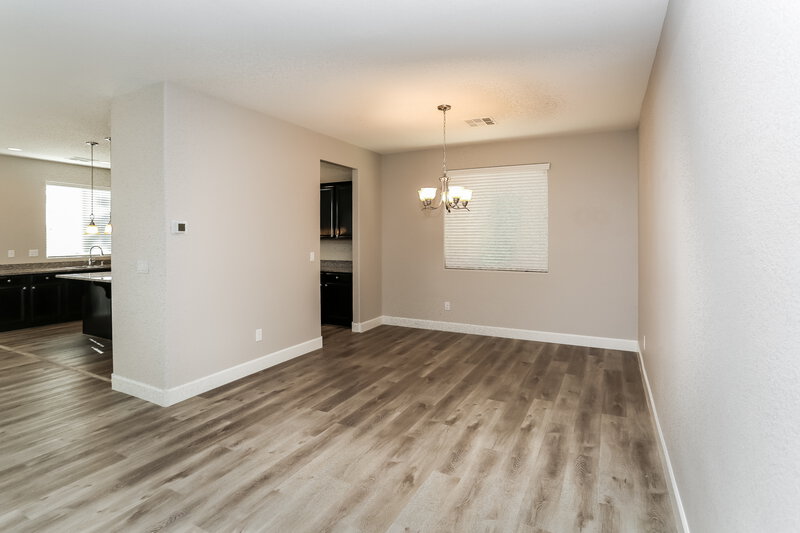 2,600/Mo, 8016 Central Railroad Ct Las Vegas, NV 89131 Dining Room View