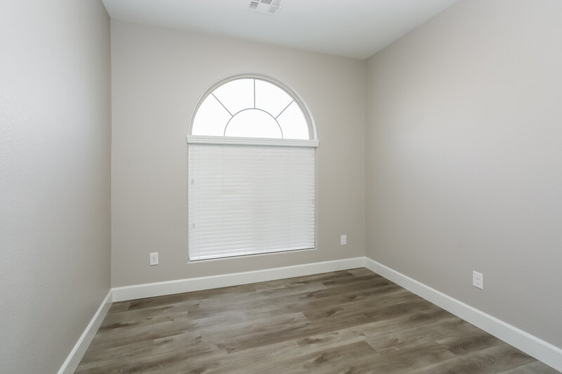 2,600/Mo, 8016 Central Railroad Ct Las Vegas, NV 89131 Bedroom View 3